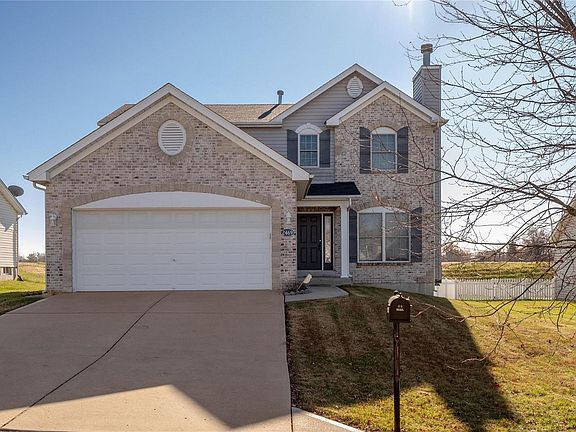 2nd image of 2469 Harbor Landings Cir