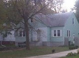 2740 56th St, Des Moines, IA 50310