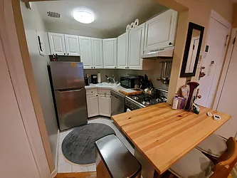 Rented by 4 Corners Realty, LLC