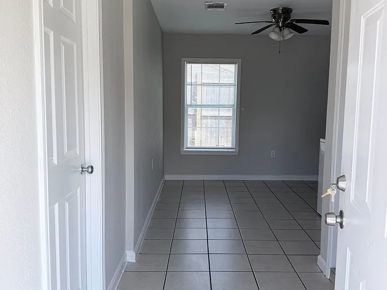 909 Rittenhouse St — Photo 1