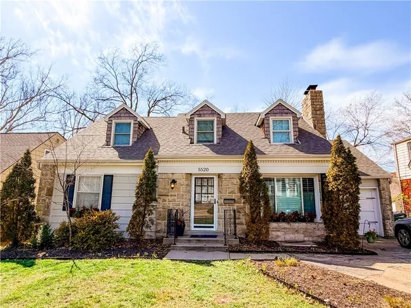 5520 Falmouth Rd, Fairway, KS 66205