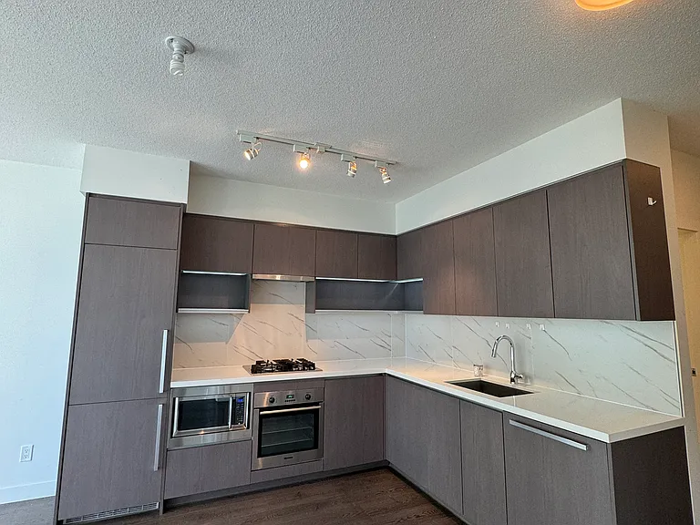 6588 Nelson Ave #70 — Photo 1