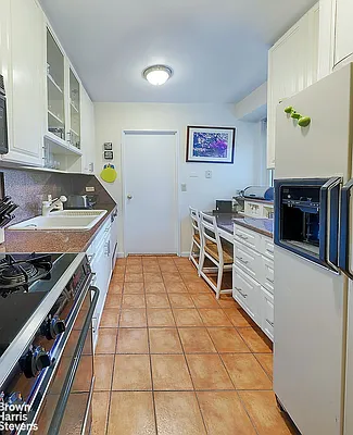 Rented by Brown Harris Stevens | media 17