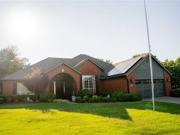 1900 Silverado Pl, Springdale, AR 72762