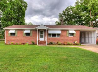 3113 Frederick Ave, Colonial Heights, VA 23834