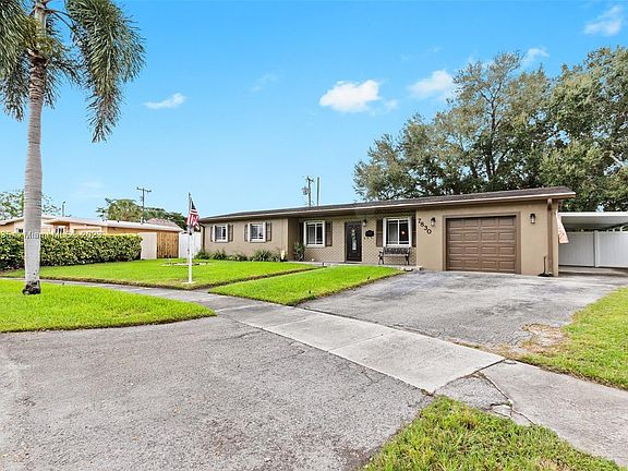3rd image of 7830 NW 179th St