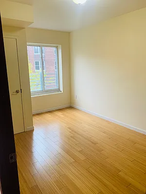 Rented by 18 REALTY | media 22