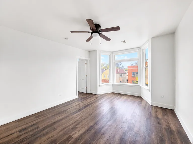 9046 S Brandon Ave #3 — Photo 3
