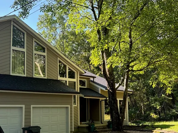 11261 Scenic Hwy, Lookout Mountain, GA 30750