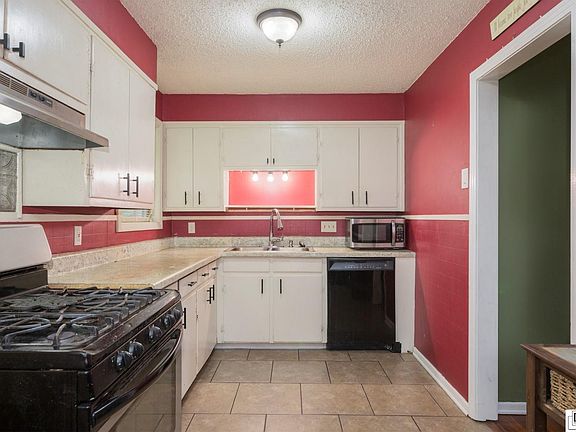 4th image of 724 Bayou Shores Dr