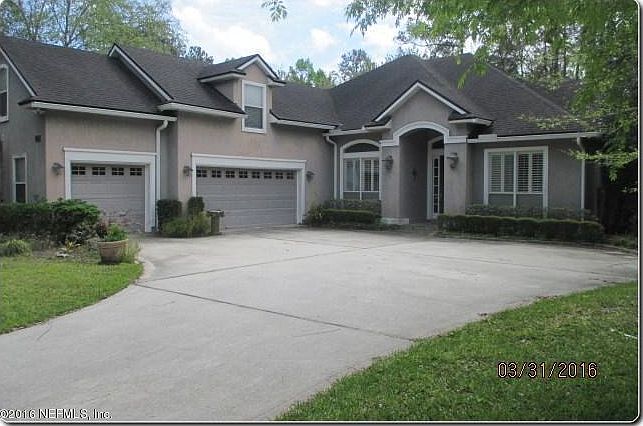 1st image of 125 Woodlands Creek Dr