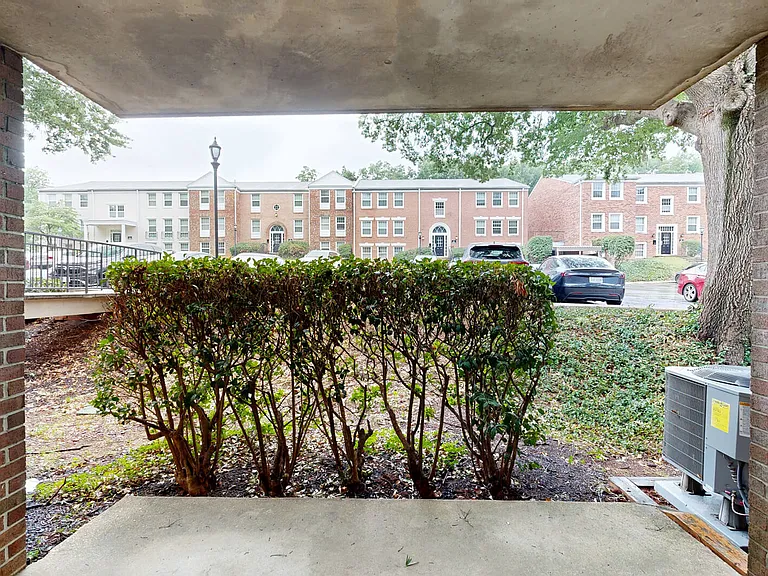 Newport Village — Photo 104