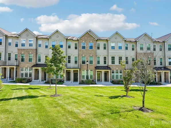 50 Sternadori Rd, Somerville, NJ 08876