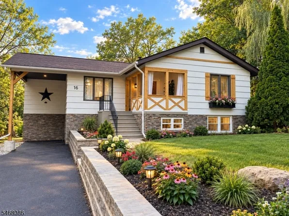 16 Wagon Wheel Rd, Vernon Twp., NJ 07422
