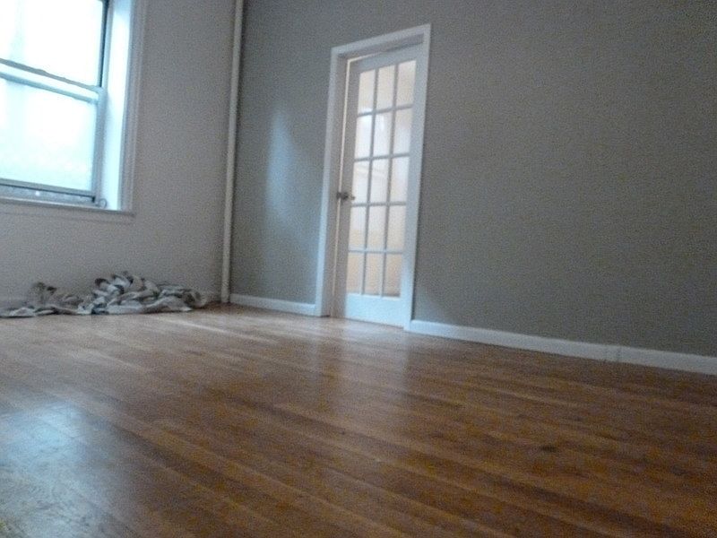 2nd image of 42 Grove St APT 1c