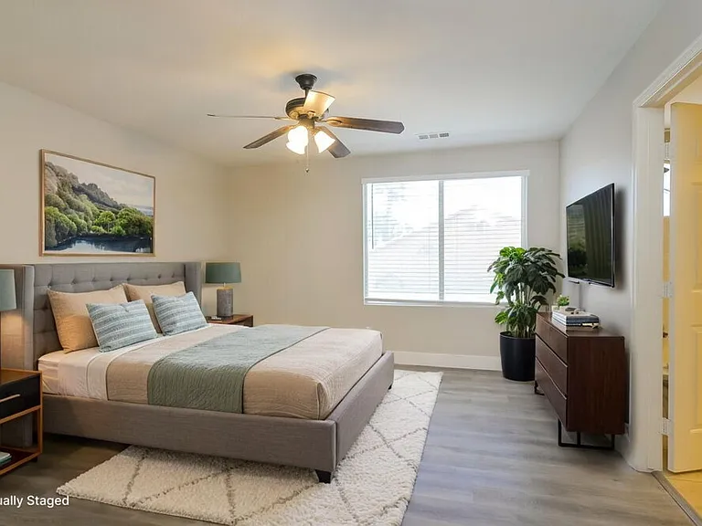 9854 Silver Chaps Ct — Photo 12