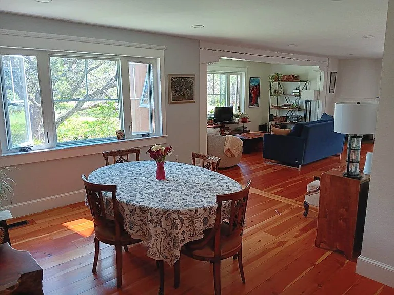 613 Calle De Valdez — Photo 11