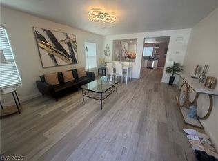 569 Port Talbot Ave, Las Vegas, NV 89178