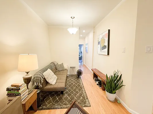 Rented by Ulas Real Estates Inc | media 13