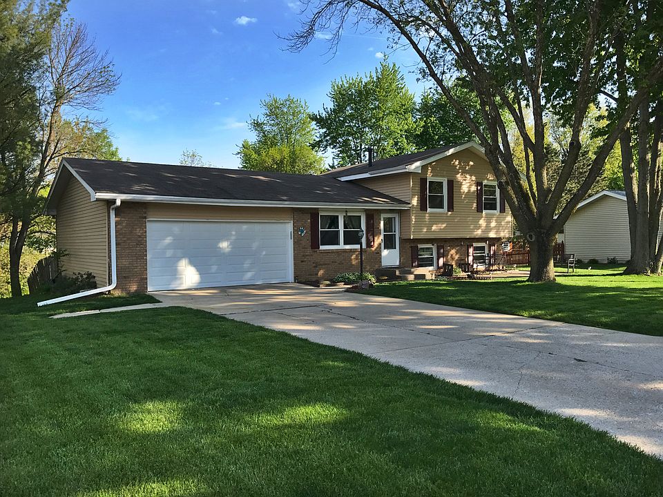 2nd image of 804 17th St