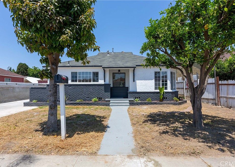 1901 E Pine St, Compton, CA 90221 | MLS #RS23086259 | Zillow