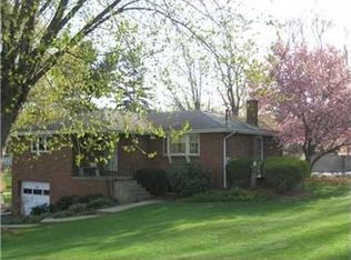 207 Homestead Dr, Valencia, PA 16059