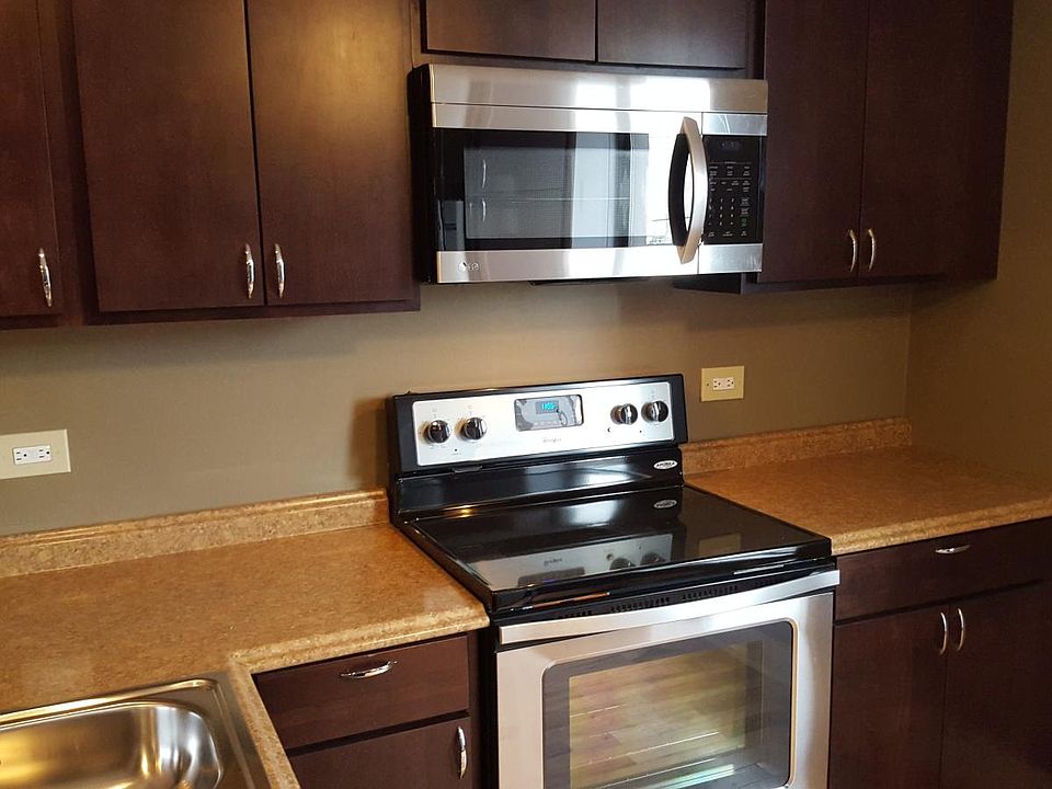 1st image of 6100 S Dorchester Ave APT 2W