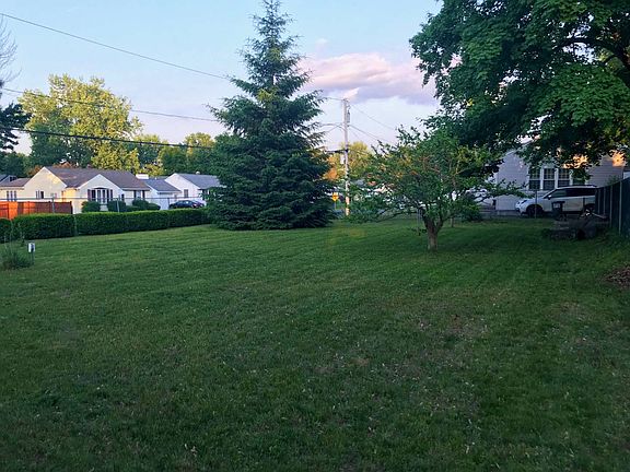 4th image of 47 Wilkins Ave