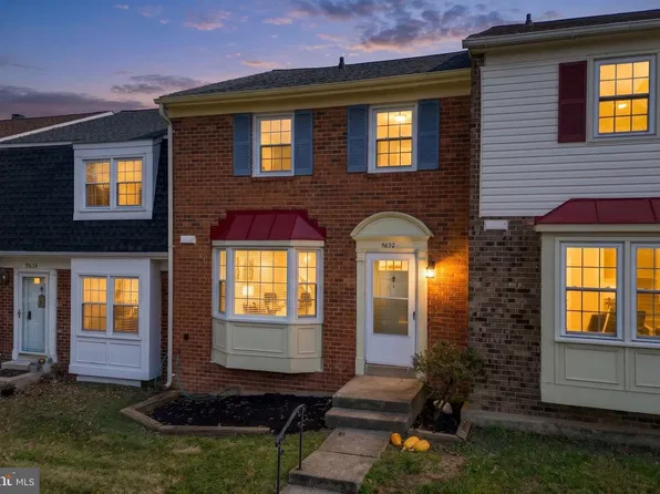 9652 Thackery Sq, Fairfax, VA 22032