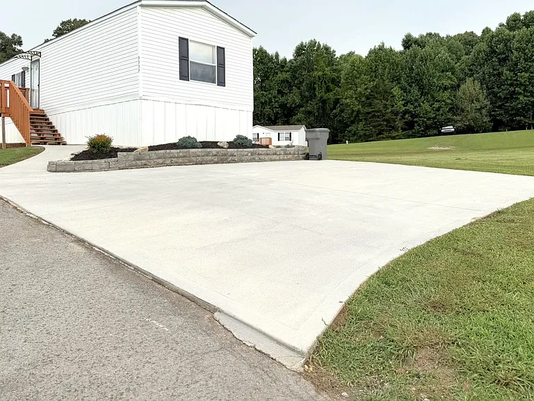 3337 Clear Springs Way — Photo 3