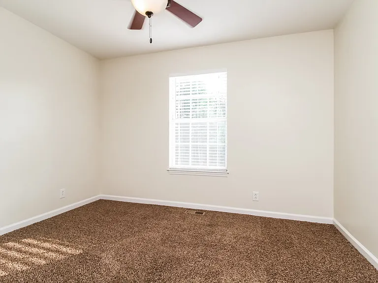 5036 Countryside Dr — Photo 13