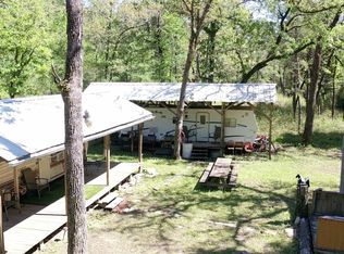 9884 Rocky Ridge Ln, Madisonville, TX 77864