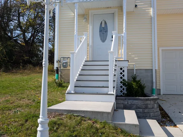 109 Glade Ridge Ct, Camillus, NY 13031