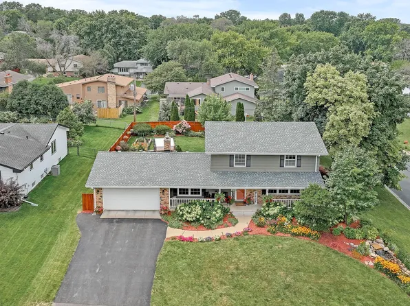 4425 Decatur Ave N, New Hope, MN 55428