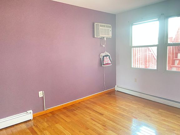 5th image of 248 Hornblower Ave Floor 1