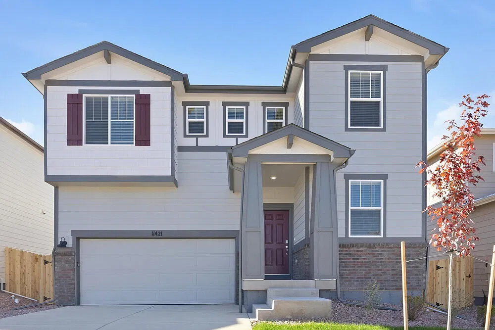 4 bed, 2.5 bath, 2241 sqft, $2,570 — Photo 1