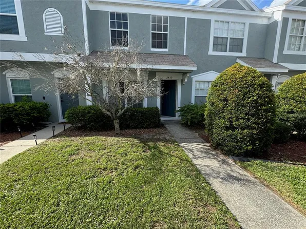 2439 Lake Woodberry Cir, Brandon, FL 33510