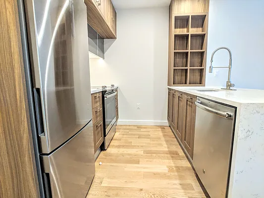 Rented by EXR | media 5