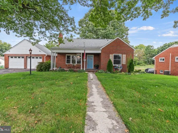 10921 Allen Ave, Hagerstown, MD 21740