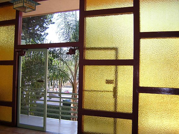 4th image of 2255 N Cahuenga Blvd