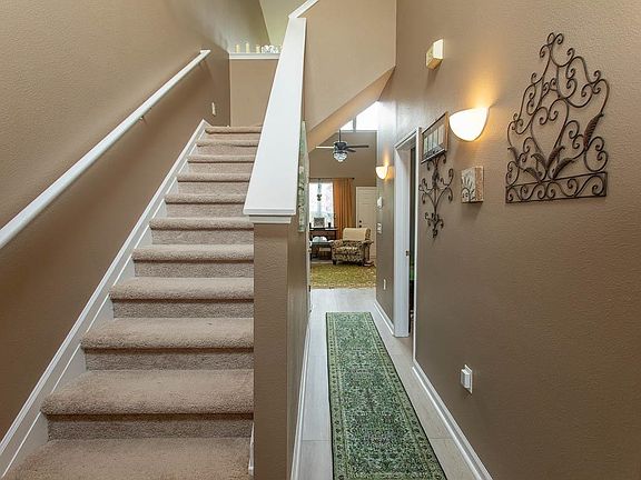 3rd image of 159 Chenoa Dr. #E