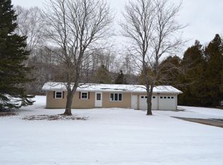 515 Lower Lasalle Rd, Algoma, WI 54201