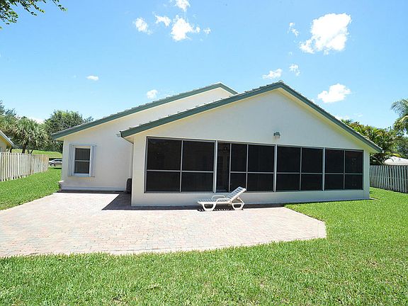 Home For Sale In Lake Charleston