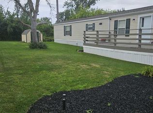 433 Duke St SW, Cedar Rapids, IA 52404