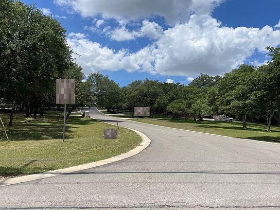 5th image of 9219 Garden Ridge Dr