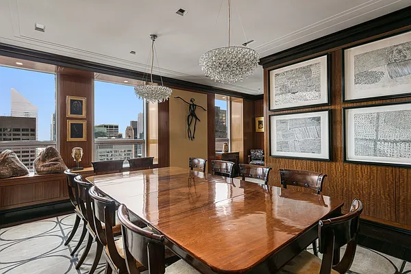 Sold by Compass | media 7