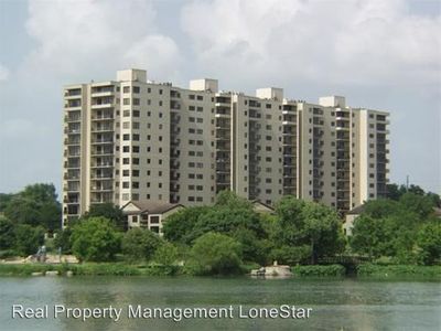 40 N Interstate Hy #35-1A3, Austin, TX, 78701