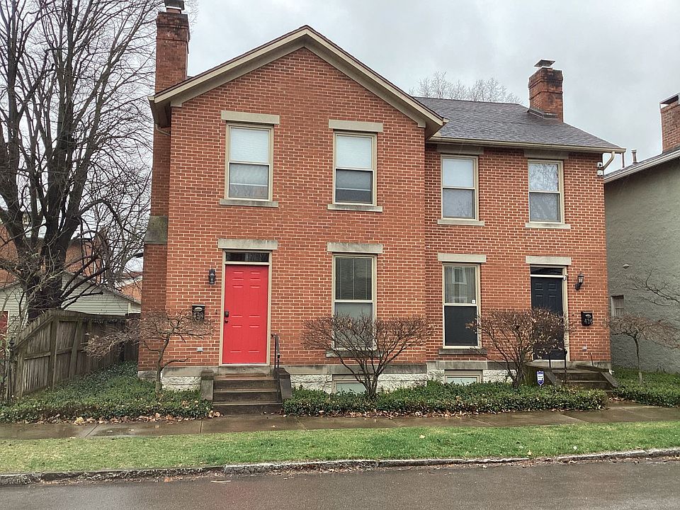 1st image of 438 E 6th St