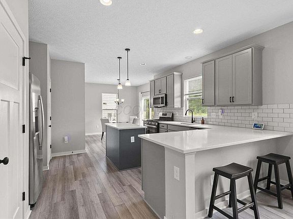 4th image of 2557 Taberville Dr
