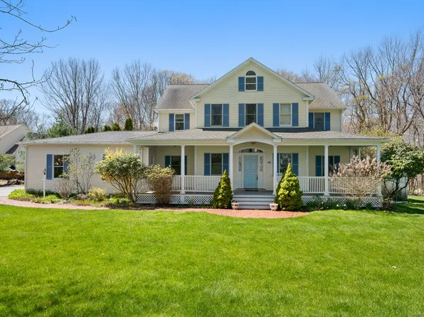 46 Pepperbox Road, Waterford, CT 06385